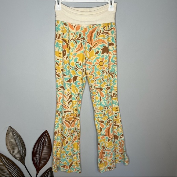 Judith March Multi Flare Pants - Picture 1 of 4
